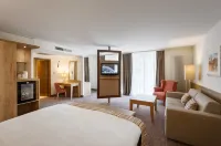 Holiday Inn NÜRNBERG City Centre Các khách sạn gần ActionPark Nürnberg