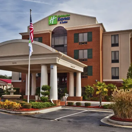 Holiday Inn Express & Suites MCDONOUGH by IHG