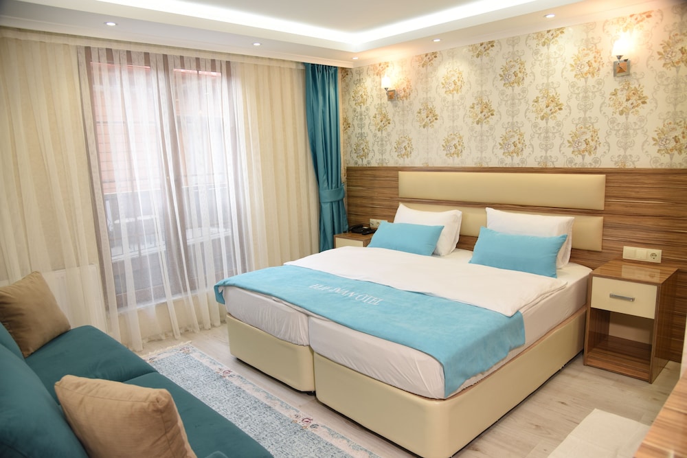 Elif Inan Hotel