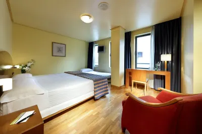 Exe Hotel El Magistral Hotels near Oviedo Railway Station
