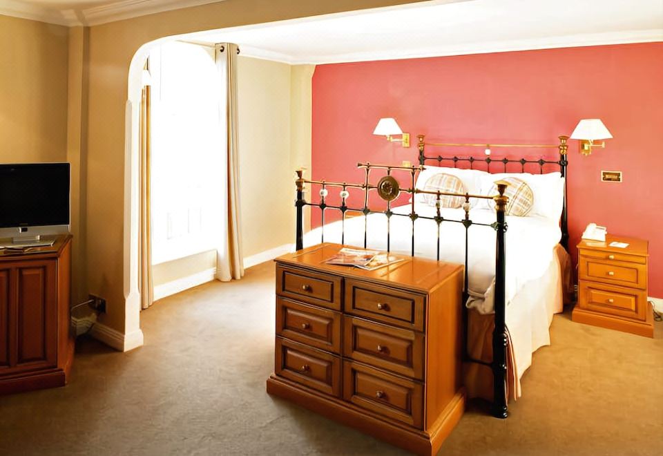 Donington Manor Hotel