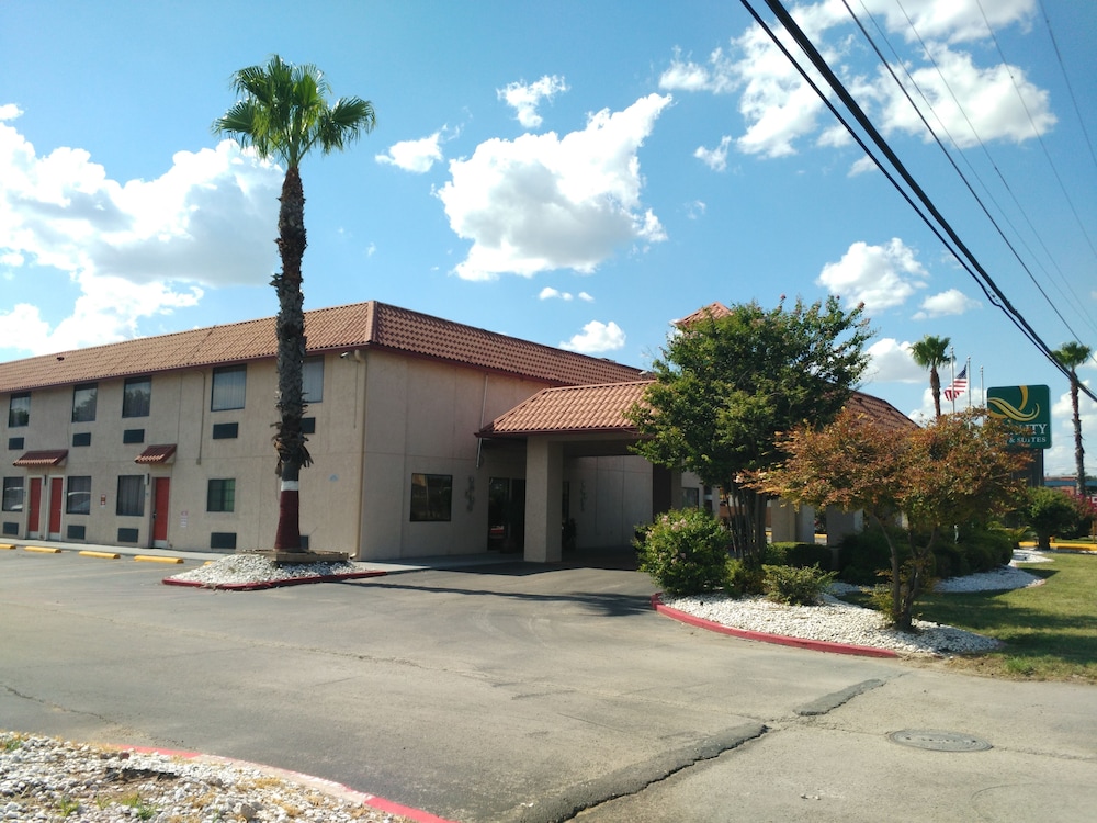 Quality Inn & Suites Del Rio