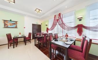 1. Hotel To..