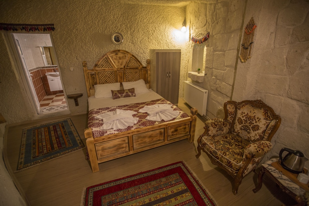 Mia Cappadocia Cave Hotel