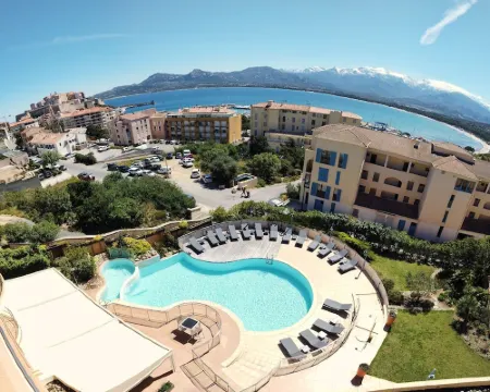 Hotel l'Acquale Hoteles en Calvi