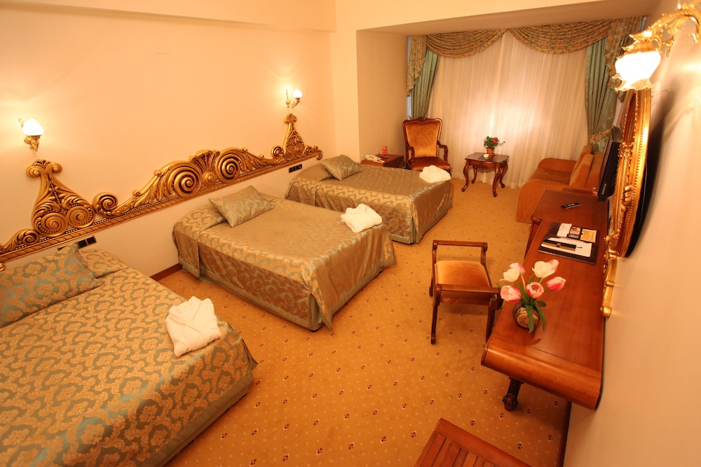 Gungor Ottoman Palace Thermal Resort