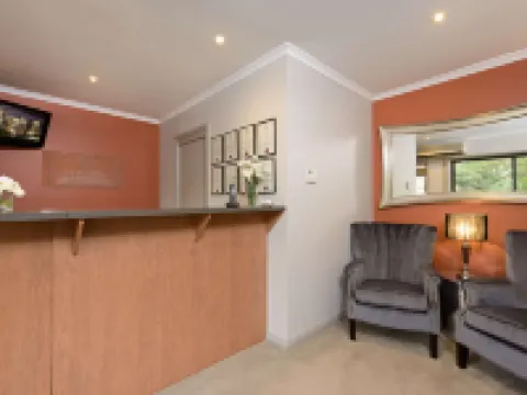 靈伍德皇家公寓式酒店 靈伍德酒店