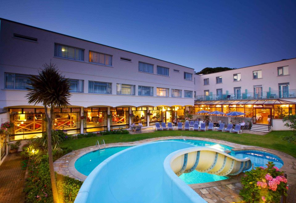 hotel overview picture