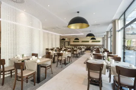 Looken Inn Lingen by Hackmann