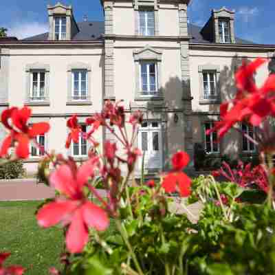 Demeures & Châteaux Hôtel Château la Richerie Hotel Exterior