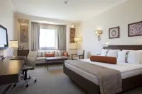 Euro Park Hotel Bursa Hotels near Emek Adnan Menderes Mh. Şht.J.Uz.Çvş. Yusuf Tüfekçi Parkı