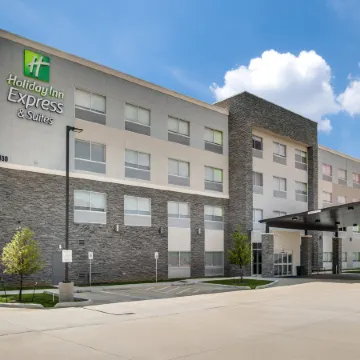 Holiday Inn Express & Suites DENTON SOUTH by IHG