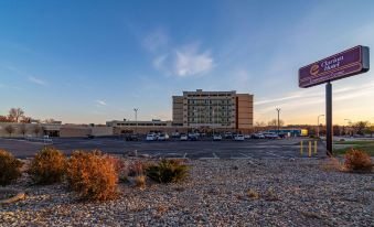 Clarion Hotel Convention Center