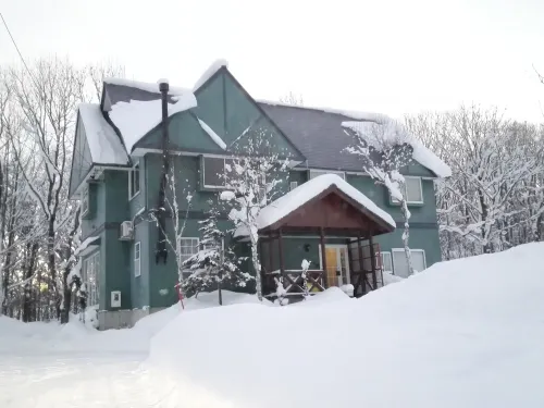 Pension Green Lake Hotels in Gujō
