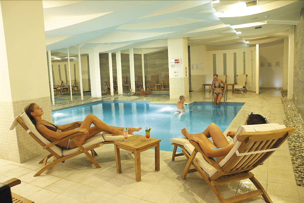Korumar Hotel Deluxe