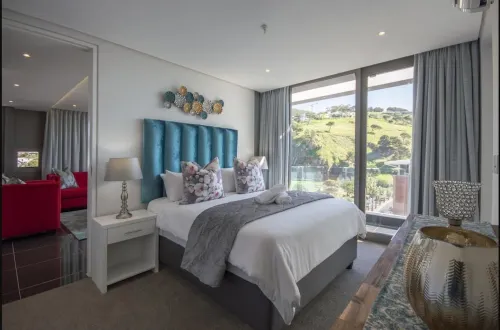 Mirage Luxury Apartments - Pet friendly