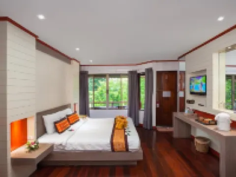 ピピ ナチュラル リゾート ピピ島のホテル