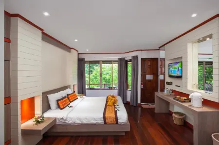 Phi Phi Natural Resort