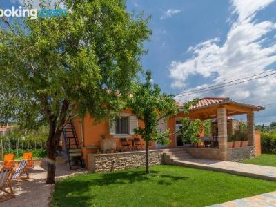 Bella Casa