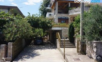 Apartments Bozic