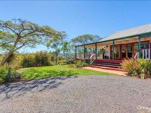 Amamoor Homestead and Country Cottages