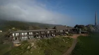 Timber Cove Resort Hotels in Jenner