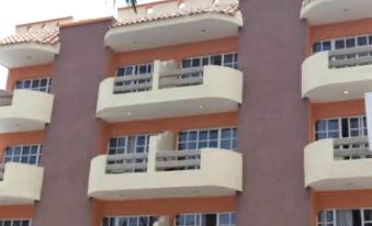 Hotel El Sombrero Suites