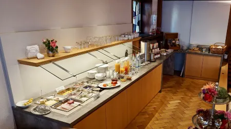 Rössle Gasthaus Отели в г. Вайнштадт