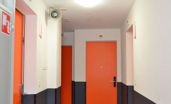 EasyHotel Zurich West