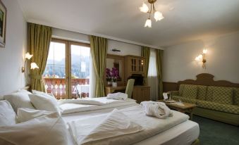 Hotel Casa del Campo - Housity