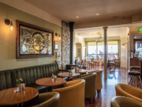 Avoca Hotel Hotels in Newcastle