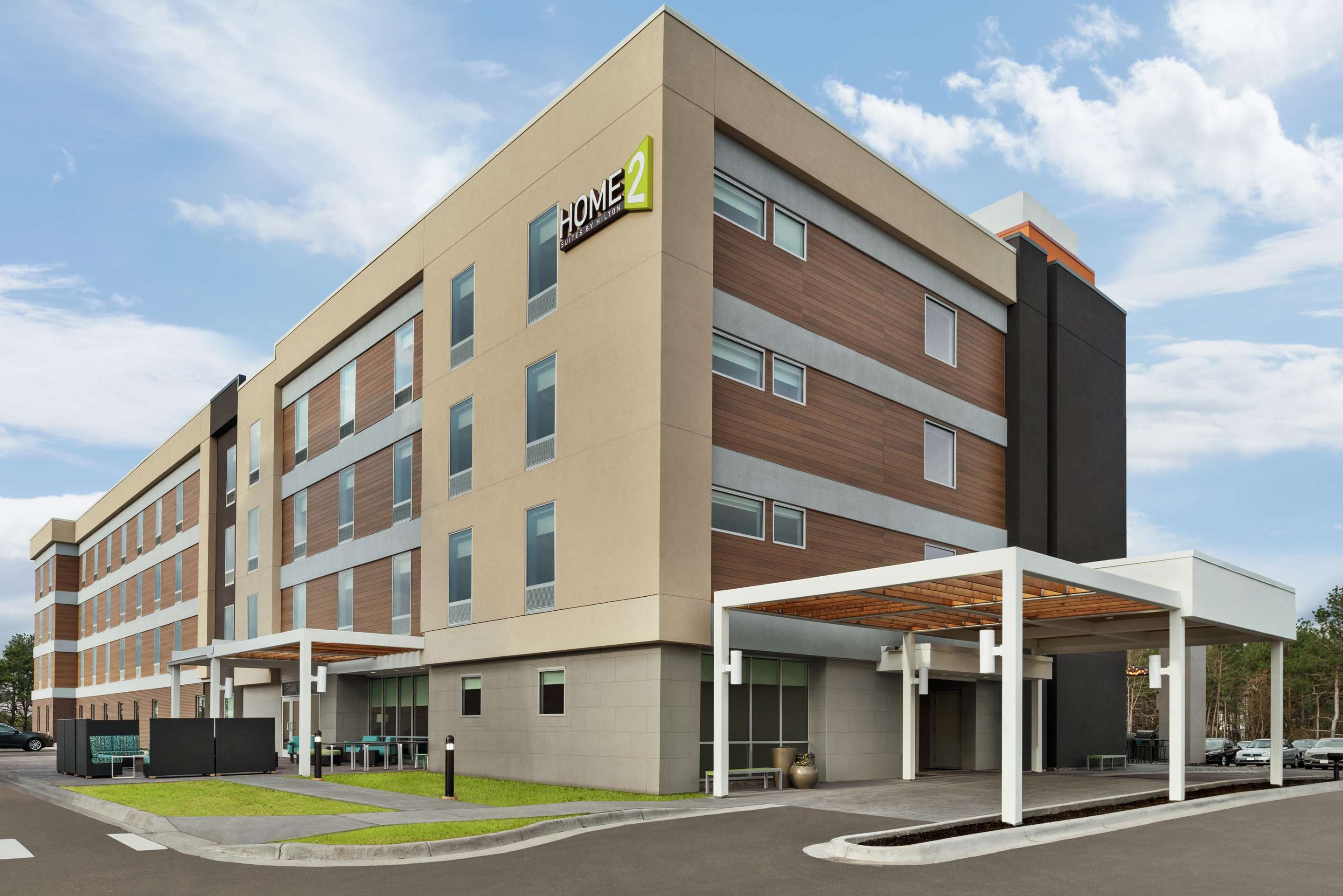 Home2 Suites by Hilton Brooklyn Park Minneapolis