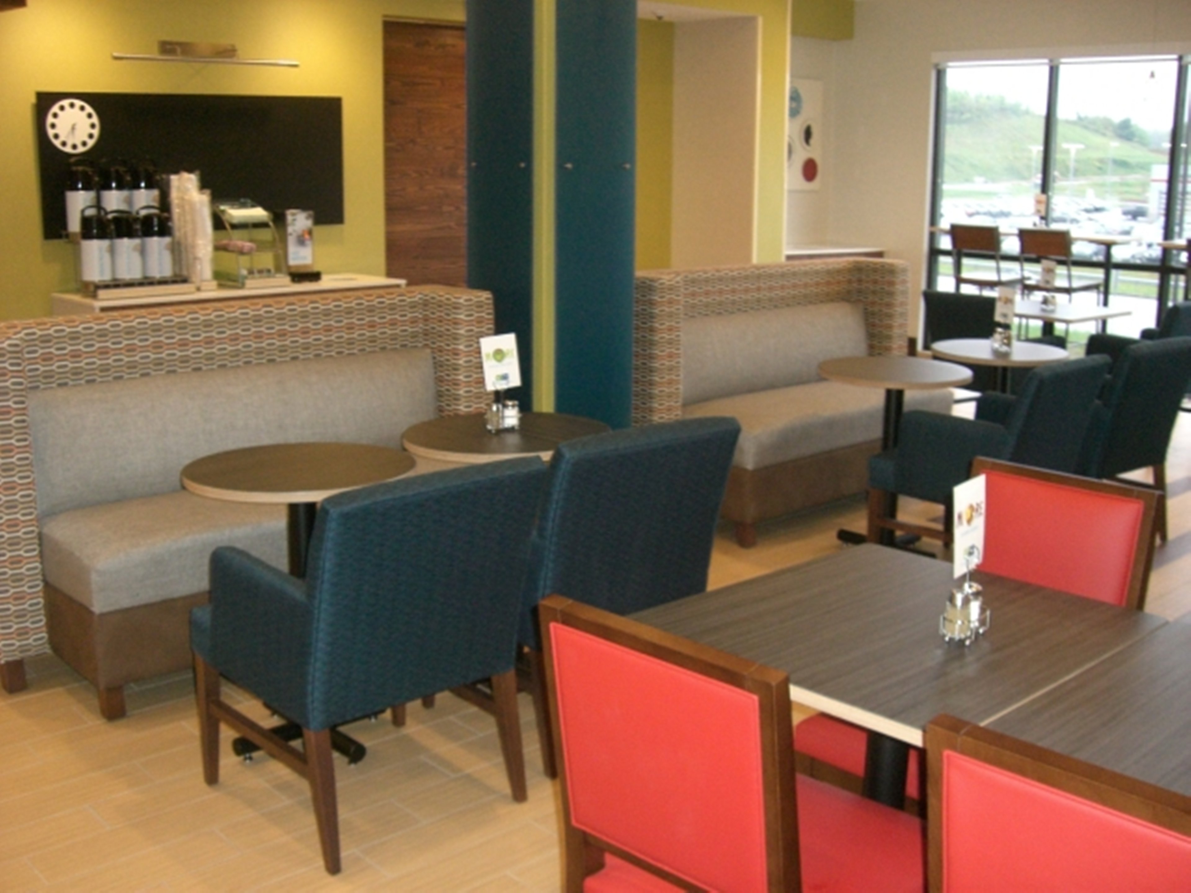 Holiday Inn Express & Suites Uniontown, an Ihg Hotel