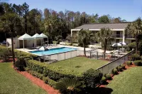 Days Inn by Wyndham Jacksonville Airport - Swimmingpools