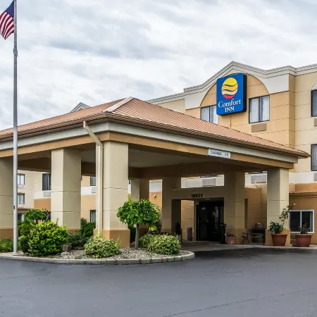 Quality Inn & Suites Evansville North