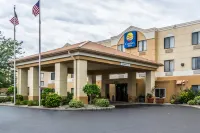 Quality Inn & Suites Hotels in Vanderburgh County