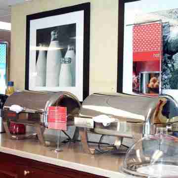 Quality Inn Dining/Meeting Rooms