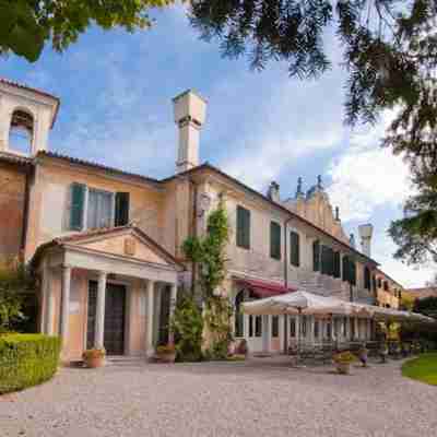 Hotel Villa Luppis Hotel Exterior