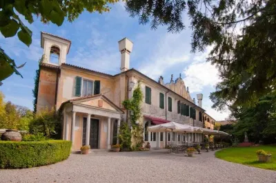 Hotel Villa Luppis Hotels near Chiesetta di Santa Caterina d＇Alessandria