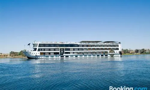 Sunrise Semiramis II Cruise