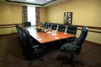 Waterloo Suites Hotel, Trademark Collection by Wyndham - Wifi