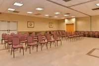 Heritage Inn & Suites by Capital O Baton Rouge I 10 - Ramah Hewan Peliharaan