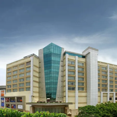 Mahagun Sarovar Portico Suites