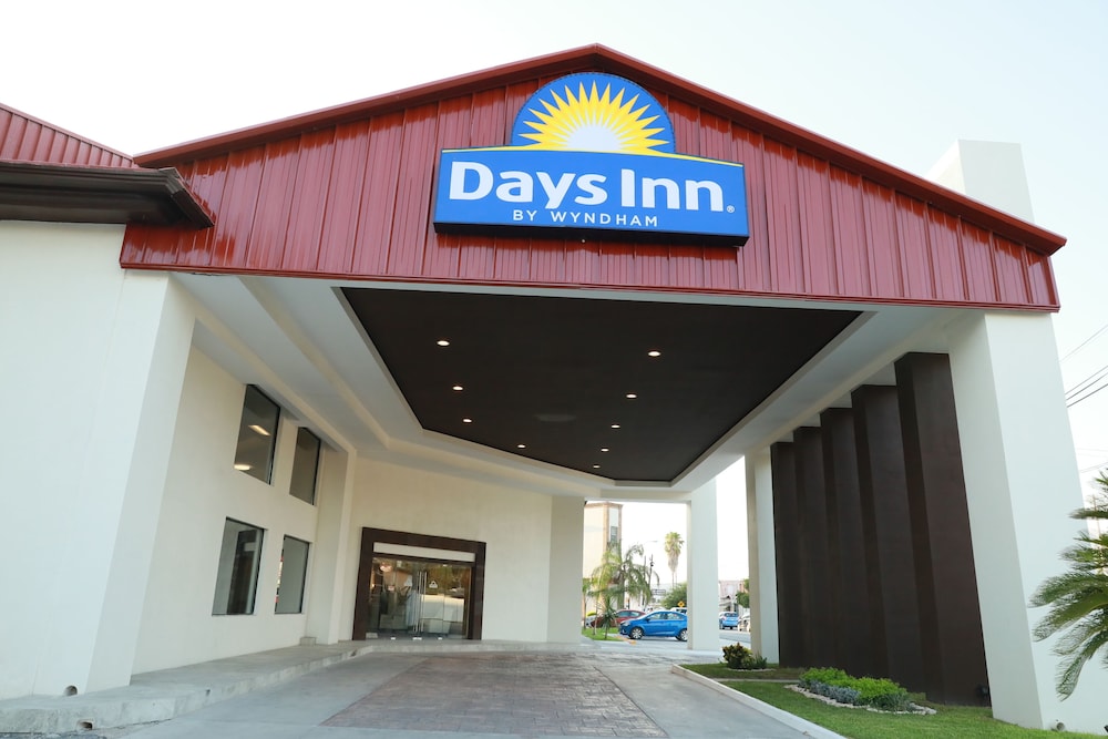 Days Inn by Wyndham Piedras Negras