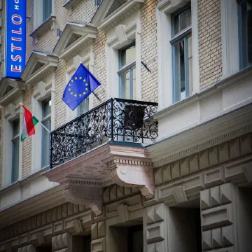 Estilo Hotel by Mellow Mood Hotels Отели рядом с достопримечательностью «Мост Эржебет»