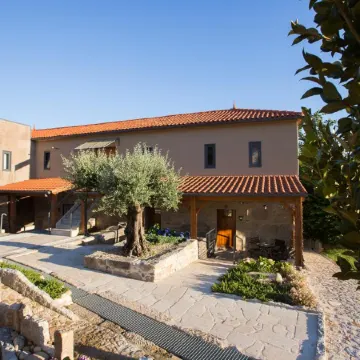 Quinta do Caminho, Al