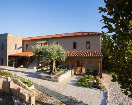 Quinta do Caminho, Al Hotels in Valenca