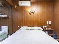 平原绿岛商务宾馆 - 经济大床房