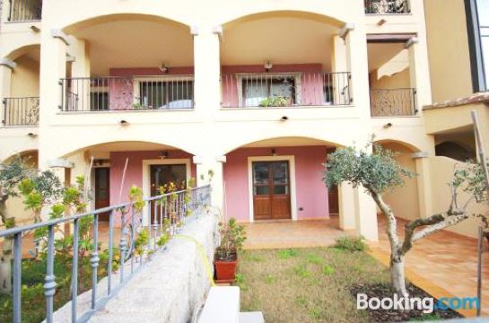 Sa Mirada Apartments - Housity