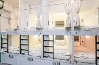 Wink @ Mosque Street